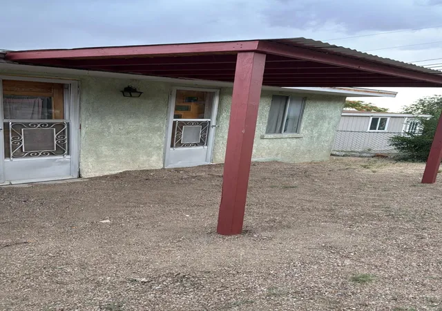 3rd image of 12 Nieves Rd Se, Albuquerque, NM 87123 | MLS# 1108091