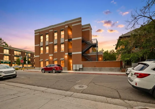 Photo 2 of Condo for sale at 400 Central Ave Se #301, Albuquerque, NM 87102 | MLS# 1108105 | Listing updated on 2026-08-13