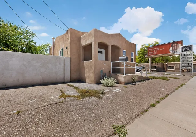 3rd image of 522 Montano Rd Nw, Albuquerque, NM 87107 | MLS# 1108077