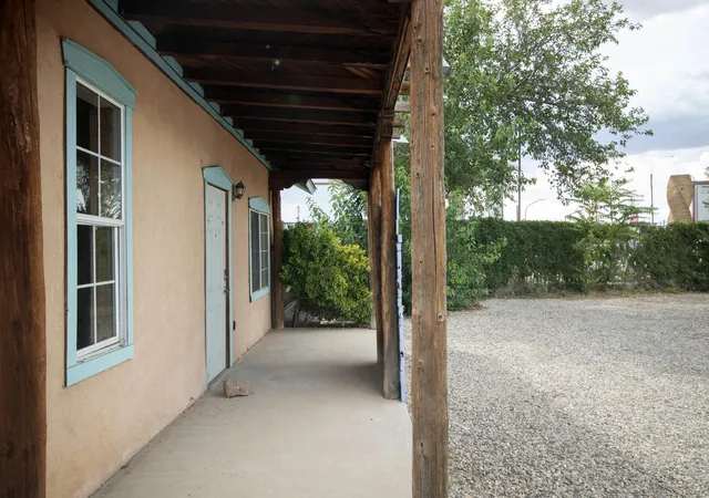 5th image of 517 E Reinken Ave, Belen, NM 87002 | MLS# 1108115
