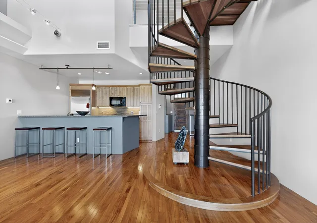Photo 3 of Condo for sale at 3339 Central Ave Ne #309, Albuquerque, NM 87106 | MLS# 1108144 | Listing updated on 2026-08-15