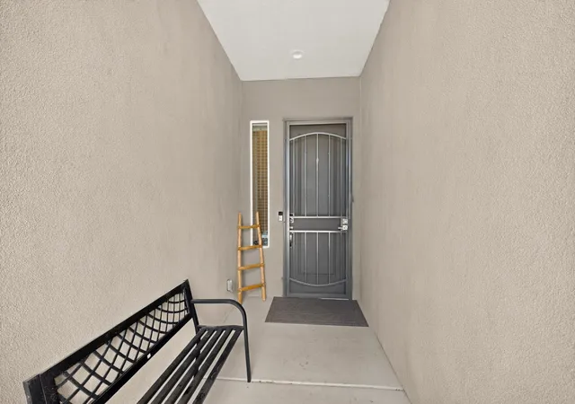 Photo 3 of Single family home for sale at 1561 Corta Cantera SW, Los Lunas, NM 87031 | MLS# 1108154 | Listing updated on 2026-08-03