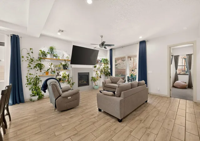 Photo 4 of Single family home for sale at 1561 Corta Cantera SW, Los Lunas, NM 87031 | MLS# 1108154 | Listing updated on 2026-08-03