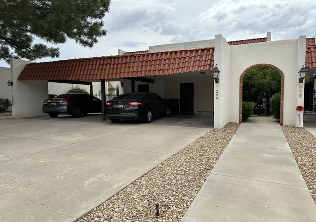 1st image of 1209 Bernalillo Pl Se, Albuquerque, NM 87123 | MLS# 1108164