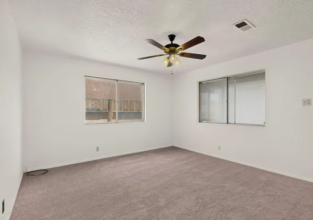 4th image of 417 Rhode Island St Ne, Albuquerque, NM 87108 | MLS# 1108224