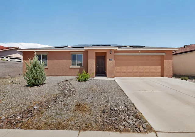Photo 2 of Single family home for sale at 902 Camino De Las Violeta, Belen, NM 87002 | MLS# 1108237 | Listing updated on 2026-09-01
