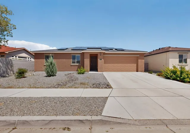 Photo 3 of Single family home for sale at 902 Camino De Las Violeta, Belen, NM 87002 | MLS# 1108237 | Listing updated on 2026-09-01