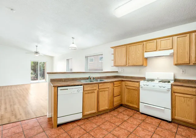 Photo 4 of Single family home for sale at 2102 N Ensenada Cir SE, Rio Rancho, NM 87124 | MLS# 1108247 | Listing updated on 2026-08-03
