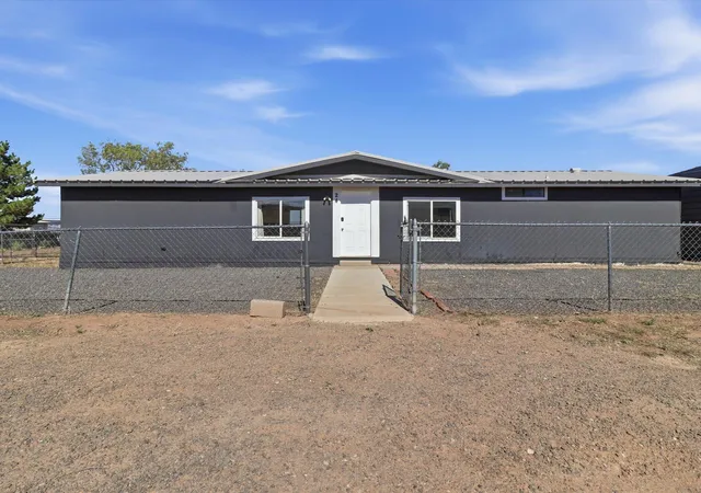 2nd image of 24 Griffin Rd, Moriarty, NM 87035 | MLS# 1108258