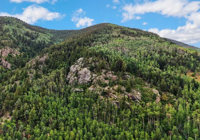 4th image of 116 Sutton Pl #504, Taos Ski Valley, NM 87525 | MLS# 1108288