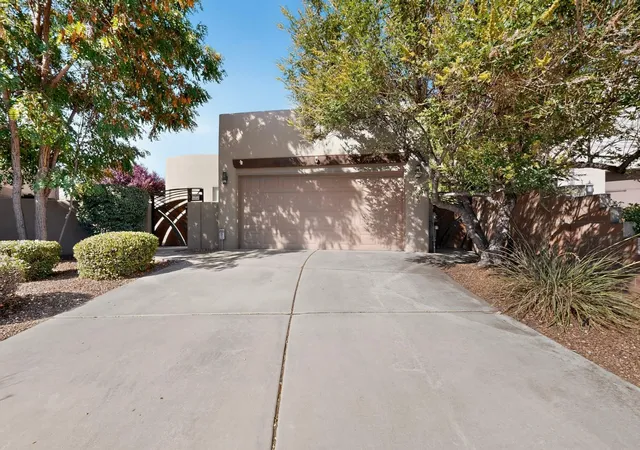 2nd image of 7100 Hawthorn Ave Ne, Albuquerque, NM 87113 | MLS# 1108295