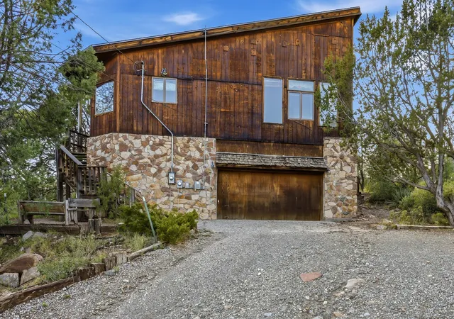 Photo 1 of Single family home for sale at 32 Sandia Park Ln, Sandia Park, NM 87047 | MLS# 1108301 | Listing updated on 2026-08-06