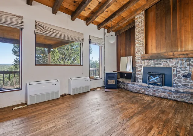 Photo 2 of Single family home for sale at 32 Sandia Park Ln, Sandia Park, NM 87047 | MLS# 1108301 | Listing updated on 2026-08-06