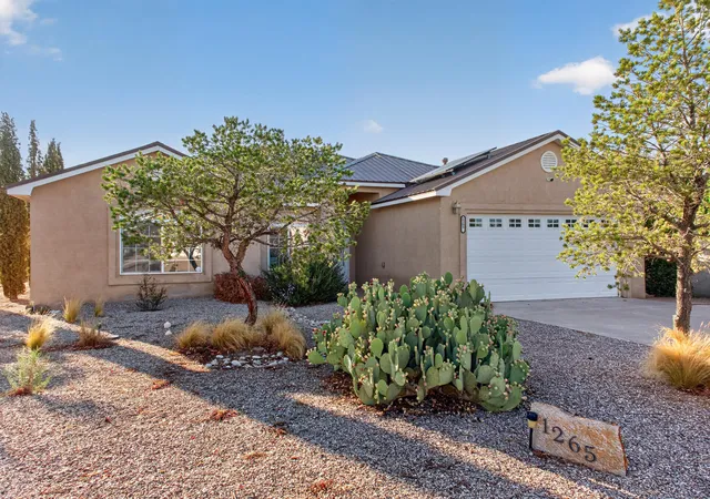 Photo 2 of Single family home for sale at 1265 Parkview Dr, Los Lunas, NM 87031 | MLS# 1108309 | Listing updated on 2026-08-08