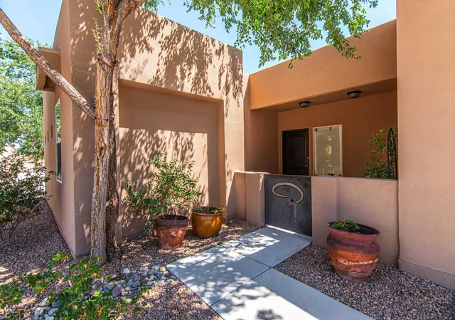 Photo 3 of Single family home for sale at 8136 Cayenne Dr Nw, Albuquerque, NM 87120 | MLS# 1108310 | Listing updated on 2026-08-15