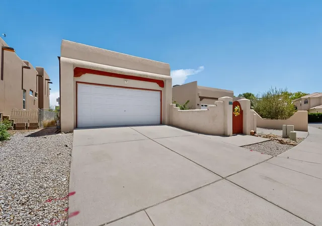 Photo 3 of Single family home for sale at 5808 Tres Vistas Ct Nw, Albuquerque, NM 87120 | MLS# 1108324 | Listing updated on 2026-08-22