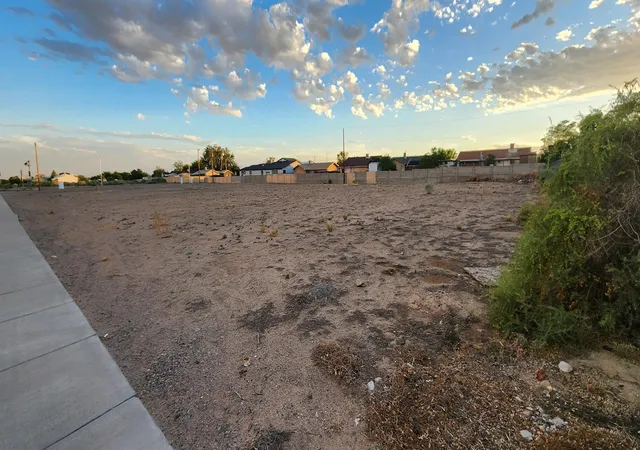 Photo 4 of Land for sale at 86th & Sage Ave SW, Albuquerque, NM 87121 | MLS# 1108340 | Listing updated on 2026-08-01