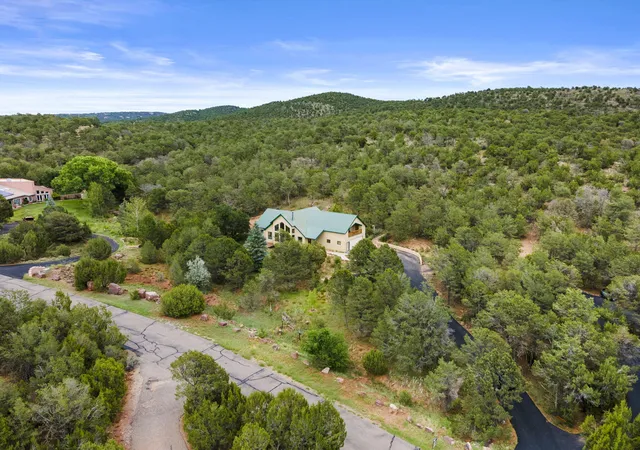 Photo 69 of Single family home for sale at 10 Howlin Wolf Trl, Tijeras, NM 87059 | MLS# 1108438 | Listing updated on 2026-08-03