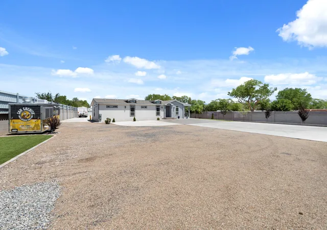 Photo 3 of Manufactured home for sale at 3447 Blake Rd Sw, Albuquerque, NM 87105 | MLS# 1108491 | Listing updated on 2026-08-14