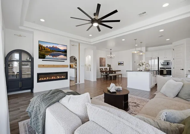 Photo 3 of Sale Pending at 4481 Golden Eagle Loop Ne, Rio Rancho, NM 87144 | MLS# 1108533 | Listing updated on 2026-08-18