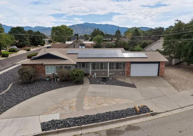 Photo 2 of Sale Pending at 8903 Hannett Ave Ne, Albuquerque, NM 87112 | MLS# 1108534 | Listing updated on 2026-08-18