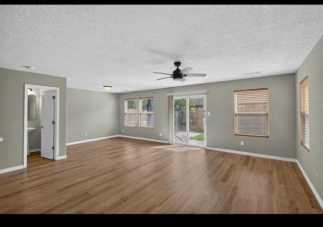 Photo 4 of Sale Pending at 10848 Arguello Trl NE, Albuquerque, NM 87123 | MLS# 1108542 | Listing updated on 2026-08-24