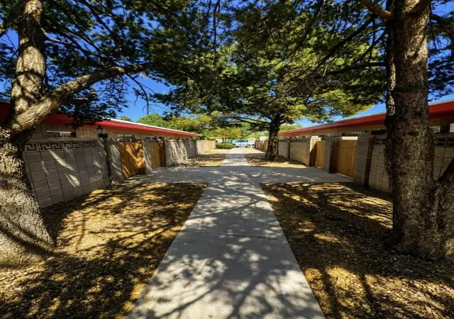 Photo 1 of Multi family home for sale at 631 & 633 Mesilla St Se, Albuquerque, NM 87108 | MLS# 1108552 | Listing updated on 2026-08-05
