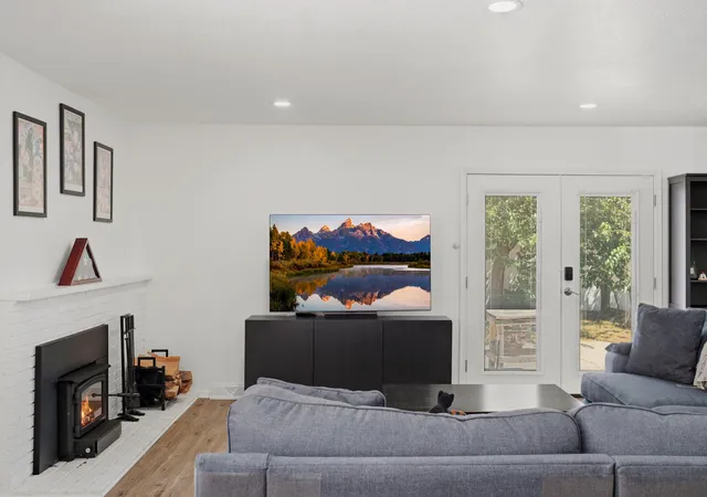 3rd image of 3424 Georgia St Ne, Albuquerque, NM 87110 | MLS# 1108558