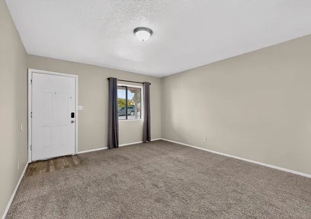 Photo 3 of Sale Pending at 1500 Alamo Ave Se, Albuquerque, NM 87106 | MLS# 1108609 | Listing updated on 2026-08-25