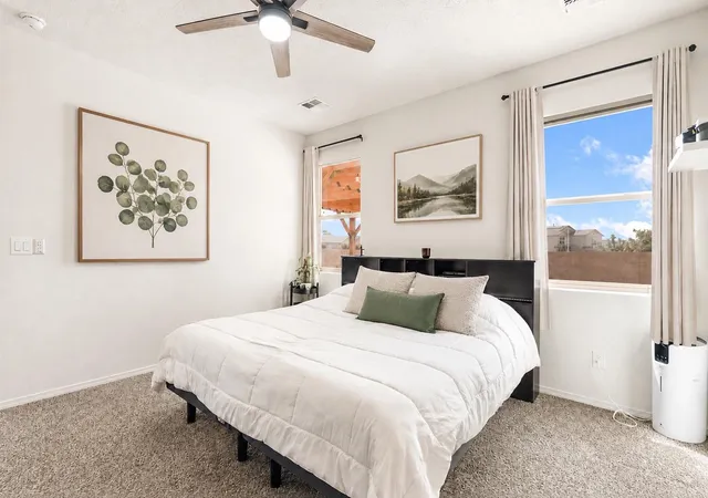 Photo 3 of Single family home for sale at 2 Avenida Parque Ct, Los Lunas, NM 87031 | MLS# 1108611 | Listing updated on 2026-08-22