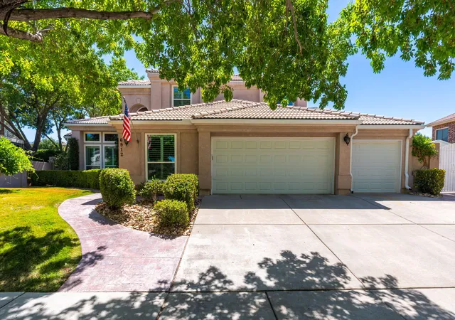 2nd image of 6912 Red Sky Rd Ne, Albuquerque, NM 87111 | MLS# 1108689