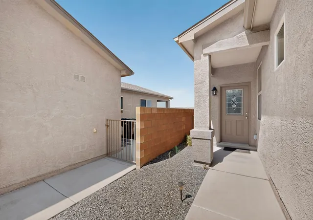 Photo 4 of Sale Pending at 1143 Grace St NE, Rio Rancho, NM 87144 | MLS# 1108695 | Listing updated on 2026-08-27