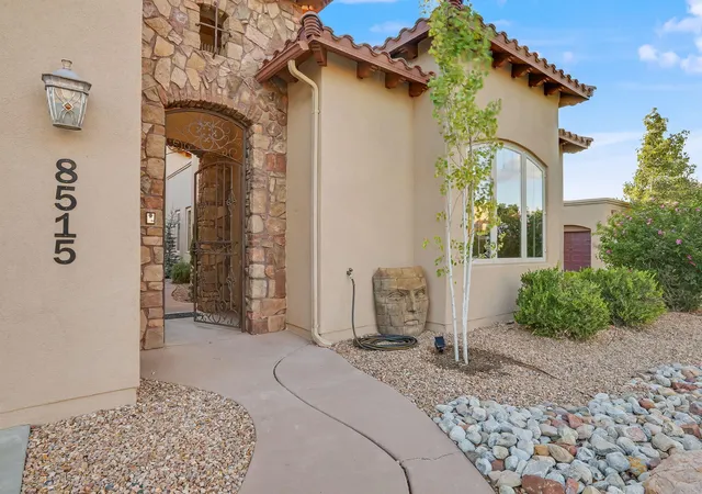 Photo 2 of Sale Pending at 8515 Villa Firenze Ln NE, Albuquerque, NM 87122 | MLS# 1108523 | Listing updated on 2026-08-24