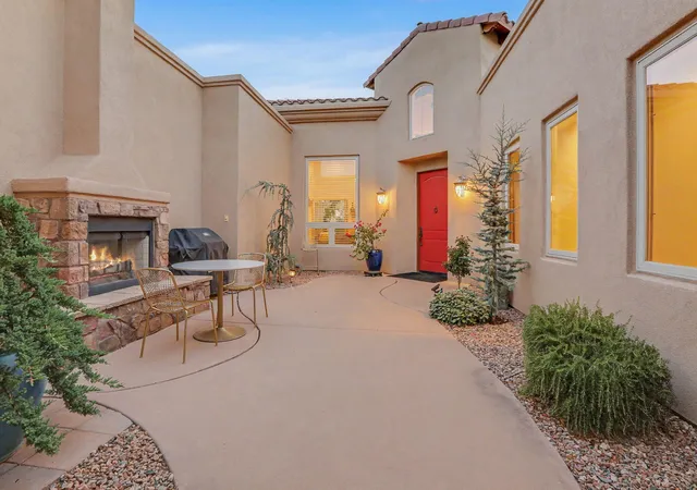 Photo 4 of Sale Pending at 8515 Villa Firenze Ln NE, Albuquerque, NM 87122 | MLS# 1108523 | Listing updated on 2026-08-24