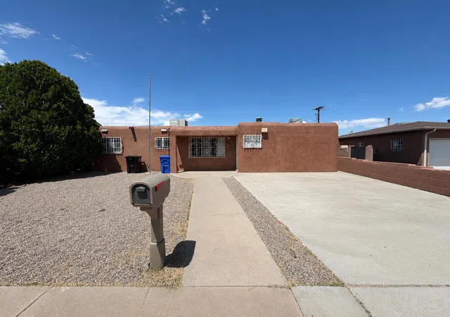 Photo 1 of Single family home for sale at 3213 Ortiz Dr Ne, Albuquerque, NM 87110 | MLS# 1108733 | Listing updated on 2026-08-22