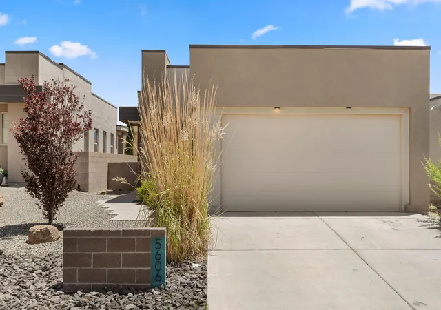 Photo 2 of Single family home for sale at 5606 Linq Ct Ne, Rio Rancho, NM 87144 | MLS# 1108756 | Listing updated on 2026-08-13