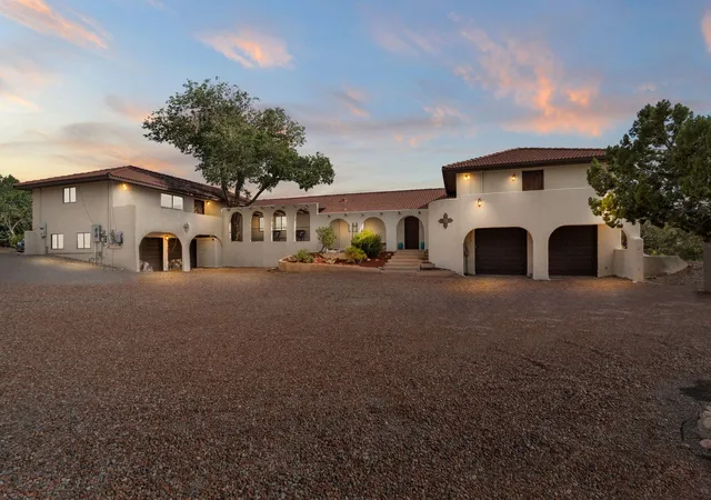 Photo 2 of Single family home for sale at 20 Canon Del Agua, Placitas, NM 87043 | MLS# 1108793 | Listing updated on 2026-08-25