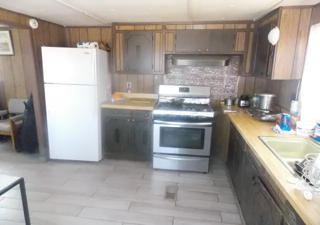 Photo 4 of Manufactured home for sale at 442 Meadowlake Rd, Los Lunas, NM 87031 | MLS# 1108799 | Listing updated on 2026-08-19