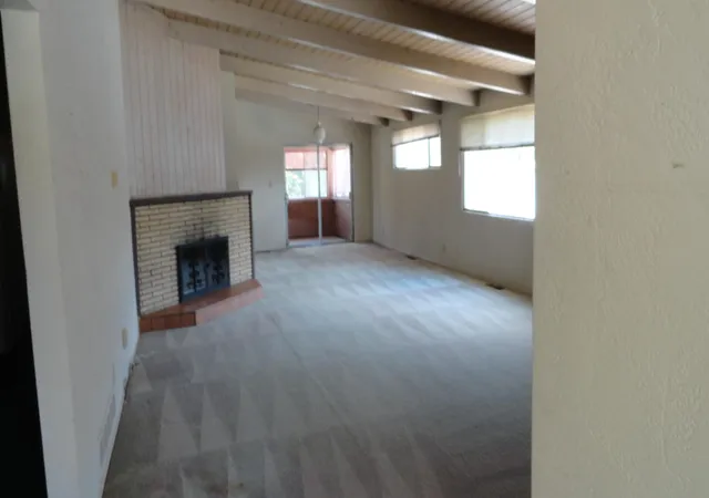 Photo 3 of Single family home for sale at 1908 Ridgecrest Dr Se, Albuquerque, NM 87108 | MLS# 1108809 | Listing updated on 2026-08-15