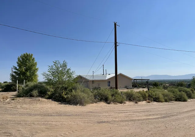Photo 2 of Single family home for sale at 160 James St, Belen, NM 87002 | MLS# 1108820 | Listing updated on 2026-08-26