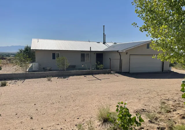 Photo 3 of Single family home for sale at 160 James St, Belen, NM 87002 | MLS# 1108820 | Listing updated on 2026-08-26