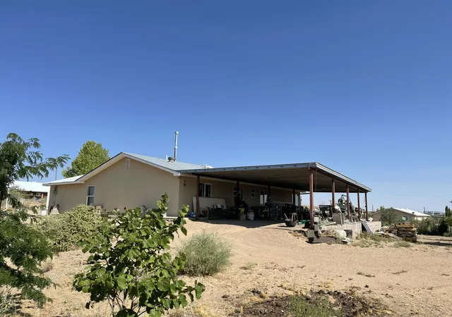 Photo 4 of Single family home for sale at 160 James St, Belen, NM 87002 | MLS# 1108820 | Listing updated on 2026-08-26