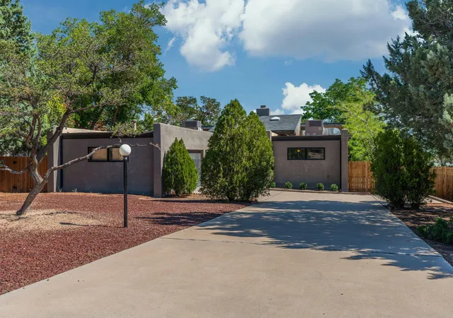 Photo 1 of Sale Pending at 4900 Justin Dr Nw, Albuquerque, NM 87114 | MLS# 1108826 | Listing updated on 2026-08-19