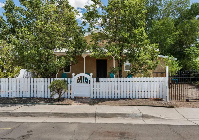 Photo 1 of Sale Pending at 1023 11th Street Sw, Albuquerque, NM 87102 | MLS# 1108829 | Listing updated on 2026-08-20