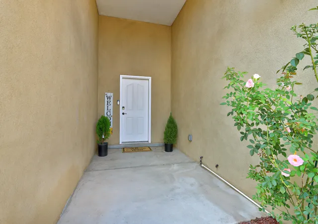 Photo 2 of Sale Pending at 45 Rosa Ave Sw, Los Lunas, NM 87031 | MLS# 1108828 | Listing updated on 2026-08-17