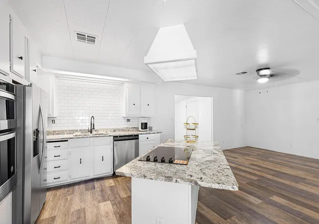 Photo 3 of Sale Pending at 7112 Pan American E NE #216, Albuquerque, NM 87109 | MLS# 1108847 | Listing updated on 2026-08-15