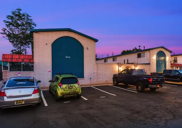 Photo 4 of Multi family home for sale at 808 Ortiz Dr SE, Albuquerque, NM 87108 | MLS# 1108861 | Listing updated on 2026-08-10