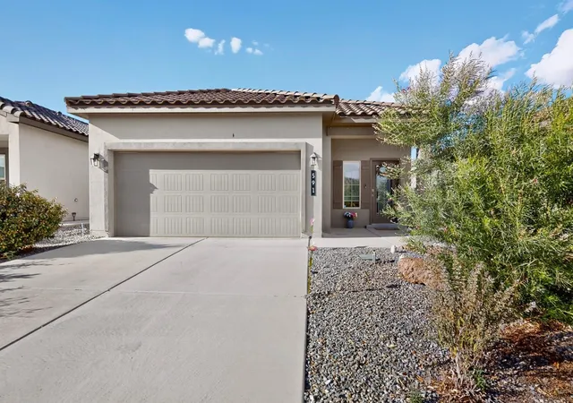 Photo 2 of Single family home for sale at 591 Turmalina Dr Se, Rio Rancho, NM 87124 | MLS# 1108868 | Listing updated on 2026-08-12
