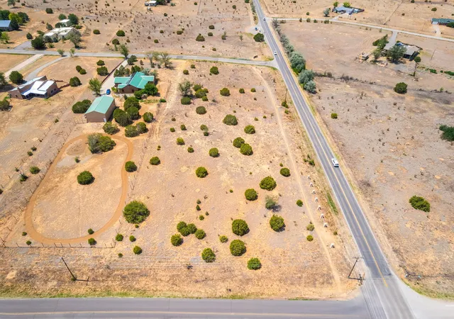 Photo 2 of Land for sale at 2 Vista Verde Way, Edgewood, NM 87015 | MLS# 1108870 | Listing updated on 2026-08-10