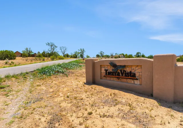 Photo 4 of Land for sale at 2 Vista Verde Way, Edgewood, NM 87015 | MLS# 1108870 | Listing updated on 2026-08-10